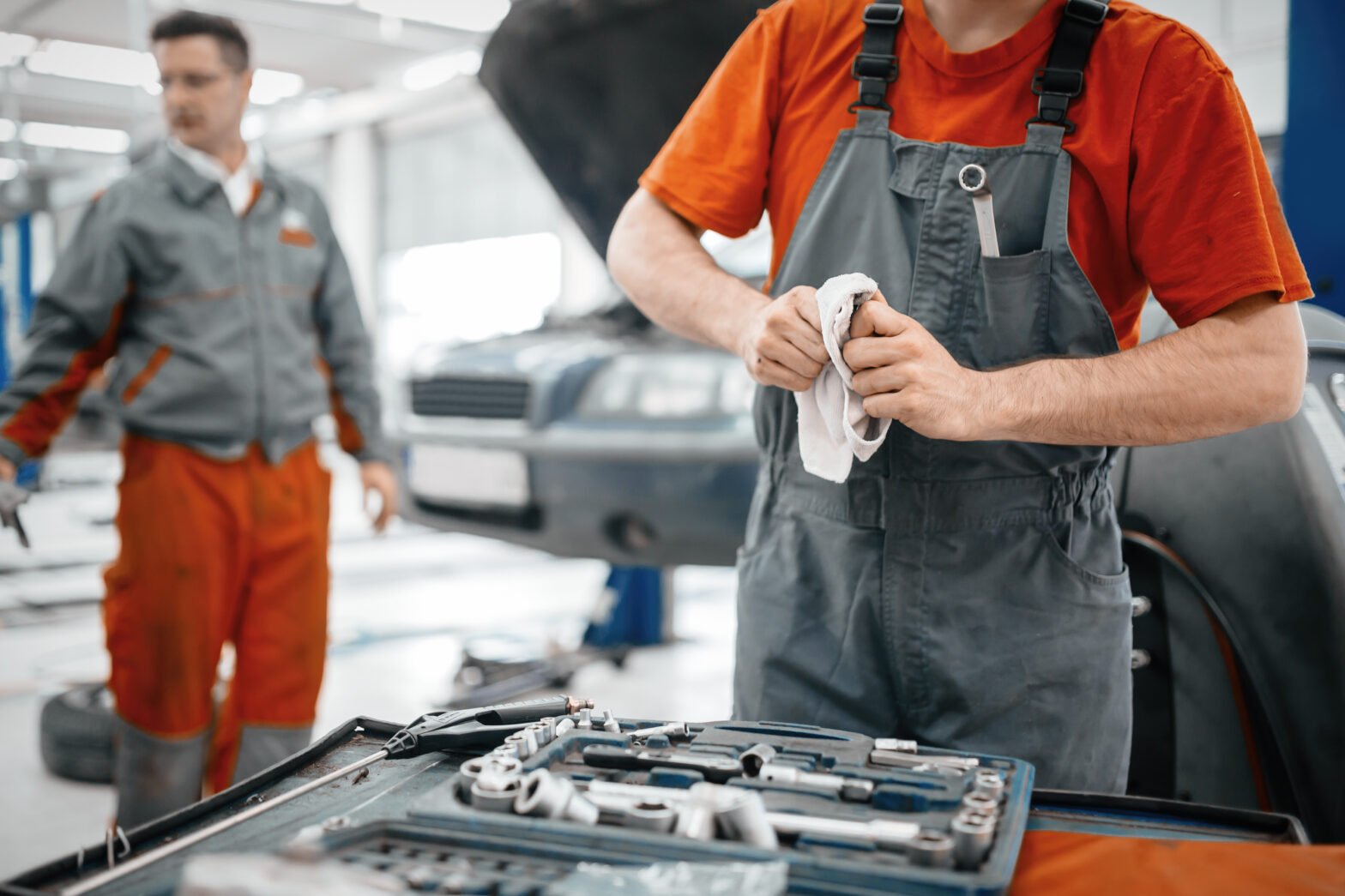 Looking for a trustworthy car repair shop around here?