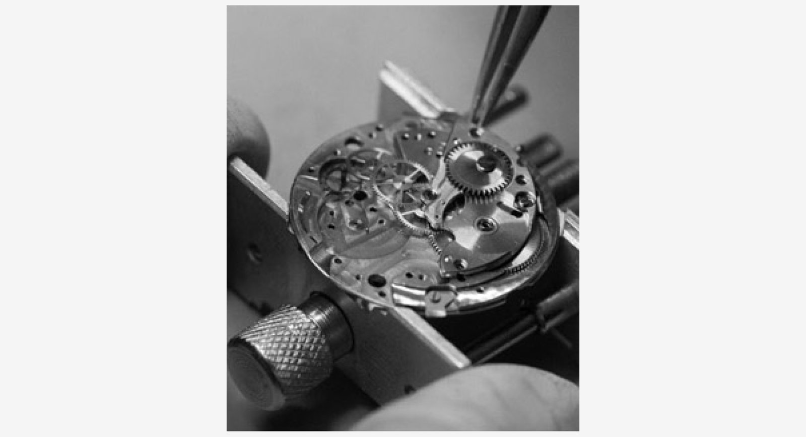 Best WATCH BATTERY REPLACEMENT Services in Vancouver.