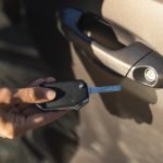 Are there any key cutting services that specialize in automotive keys near me?