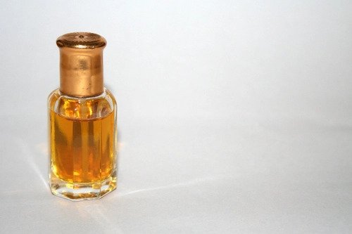 Why is Attar Considered a Traditional and Timeless Form of Fragrance?