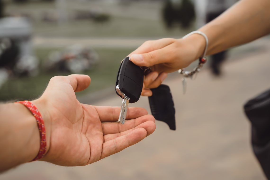 How to Choose the Right Condo Key Fob Copy Service in Canada?