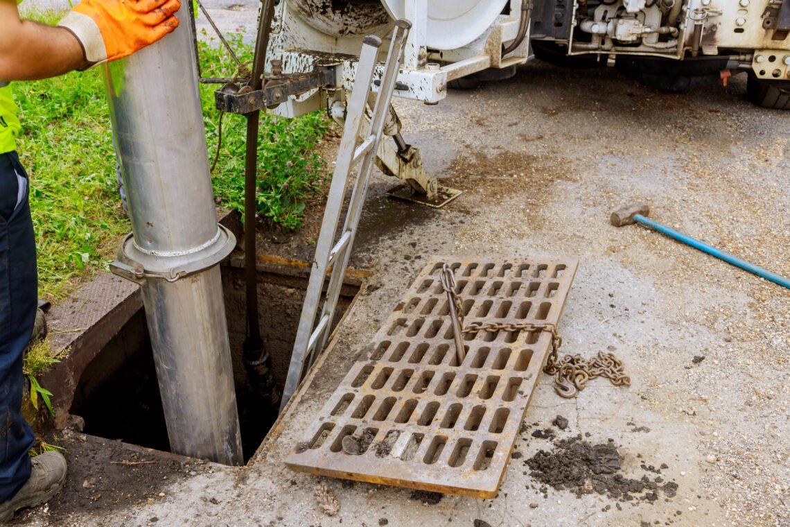 How to Handle Emergency Drain Issues: What Should You Do First?